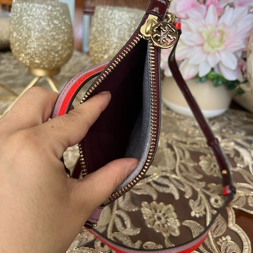 Tory Burch unique crossbody - Picture 5 of 15